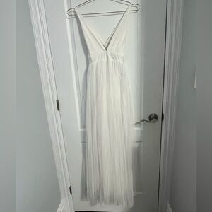 Chic White Maxi Dress